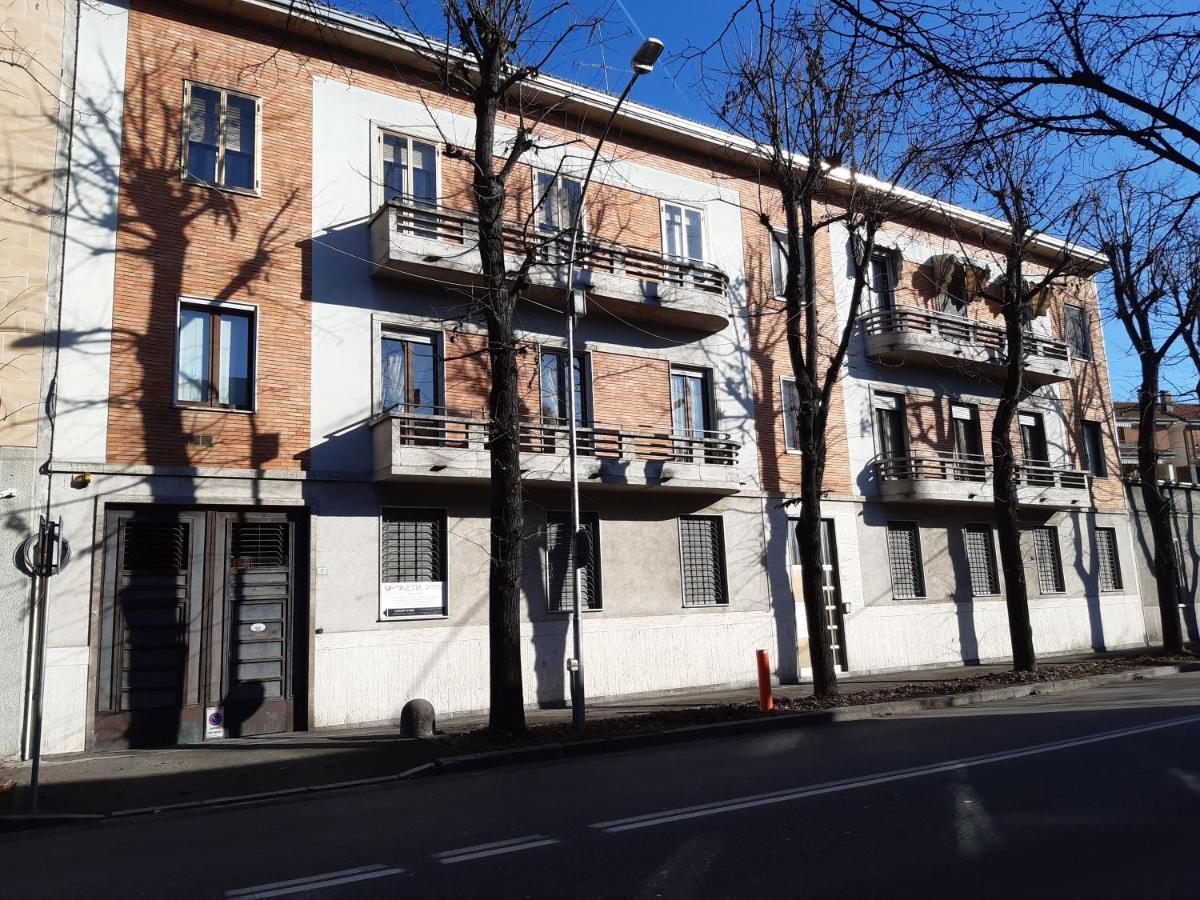 Luxe Apartment Near Milano, Rho Fiera E Mxp Busto Arsizio Dış mekan fotoğraf