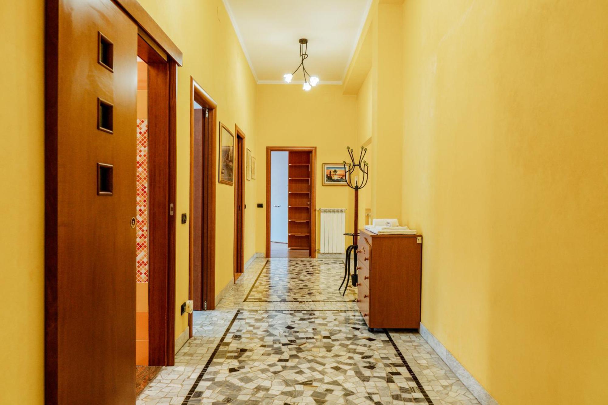 Luxe Apartment Near Milano, Rho Fiera E Mxp Busto Arsizio Dış mekan fotoğraf