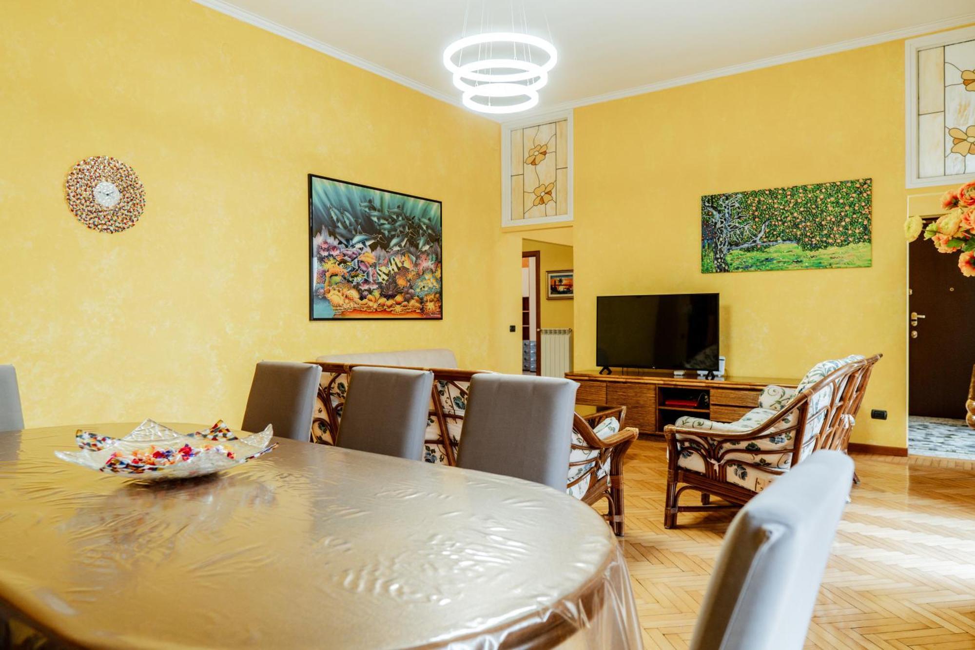Luxe Apartment Near Milano, Rho Fiera E Mxp Busto Arsizio Dış mekan fotoğraf