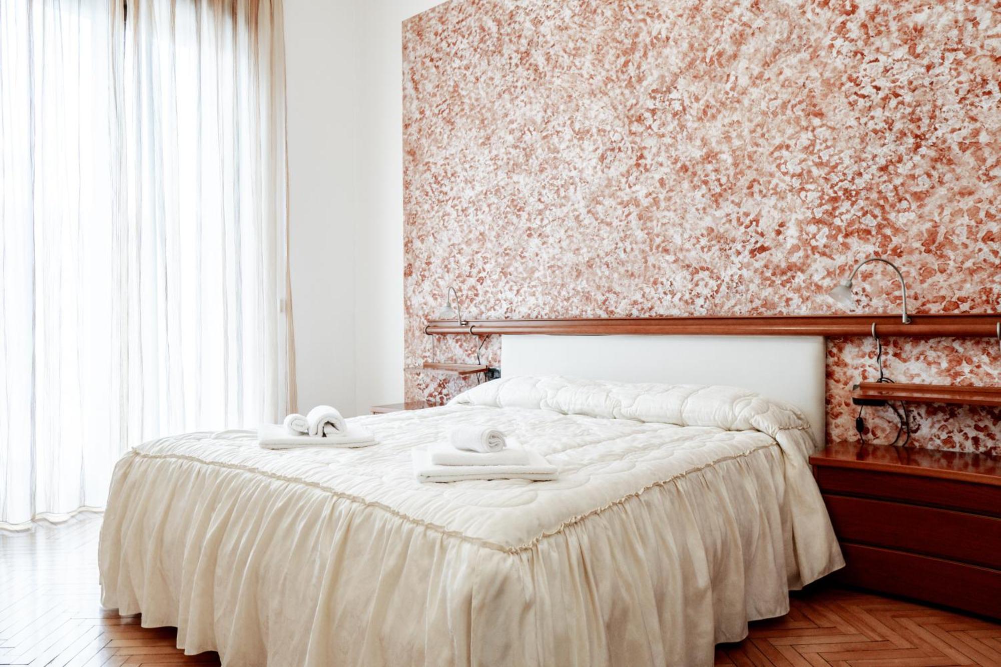 Luxe Apartment Near Milano, Rho Fiera E Mxp Busto Arsizio Dış mekan fotoğraf