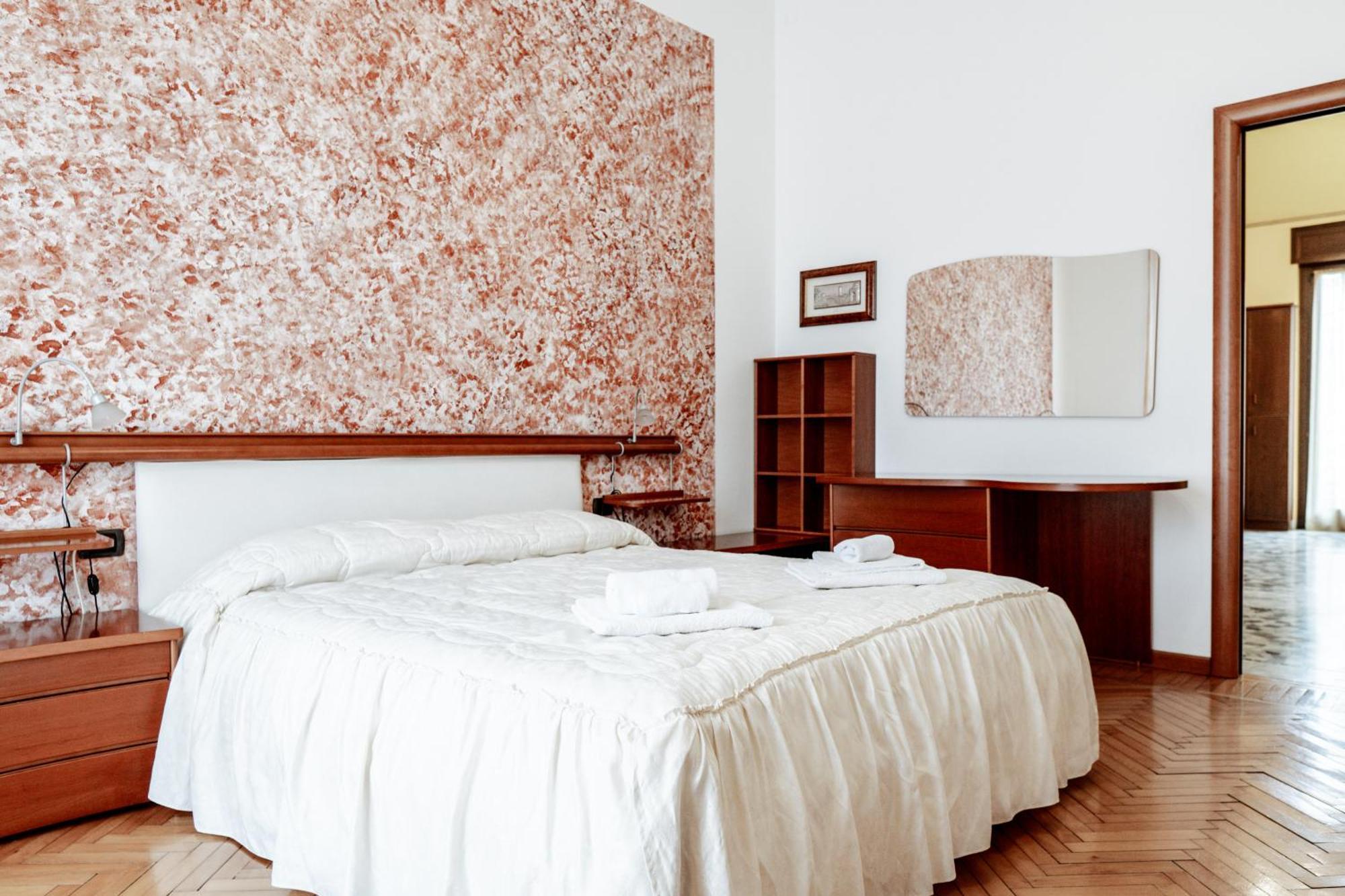 Luxe Apartment Near Milano, Rho Fiera E Mxp Busto Arsizio Dış mekan fotoğraf